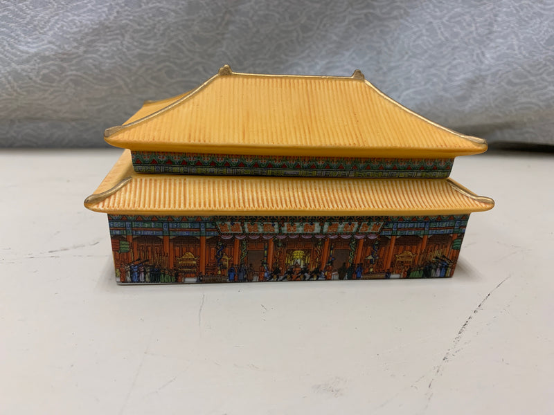 FORBIDDEN PALACE MUSIC BOX