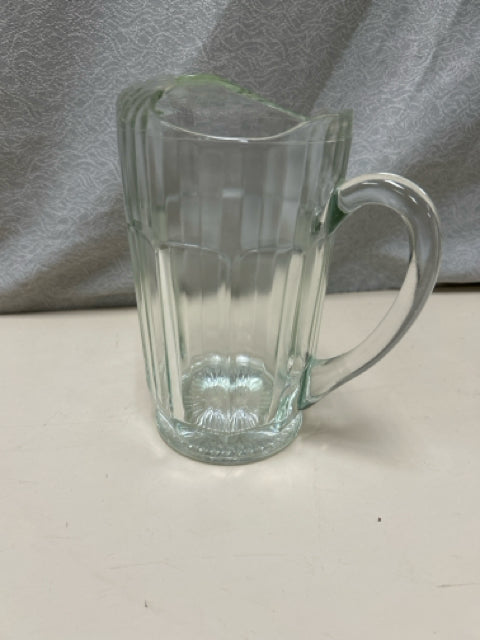 CLEAR VINTAGE STYLE PITCHER