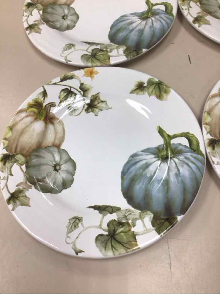 4 "AUTUMN BLISS" DINNER PLATES