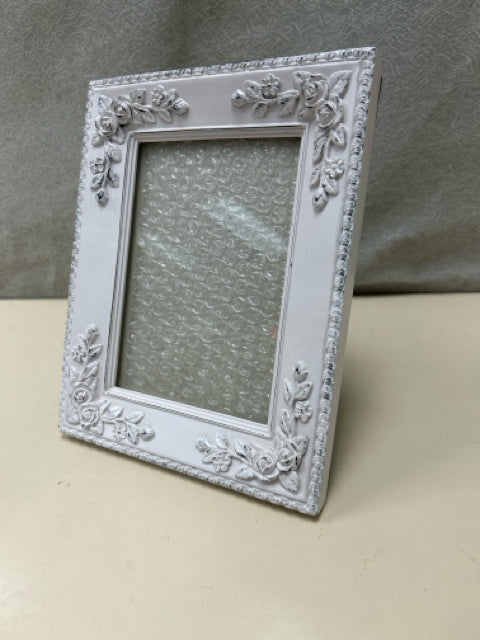 LIGHT PURPLE FLORAL WOOD FRAME