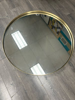 LARGE ROUND GOLD FRAME MIRROR