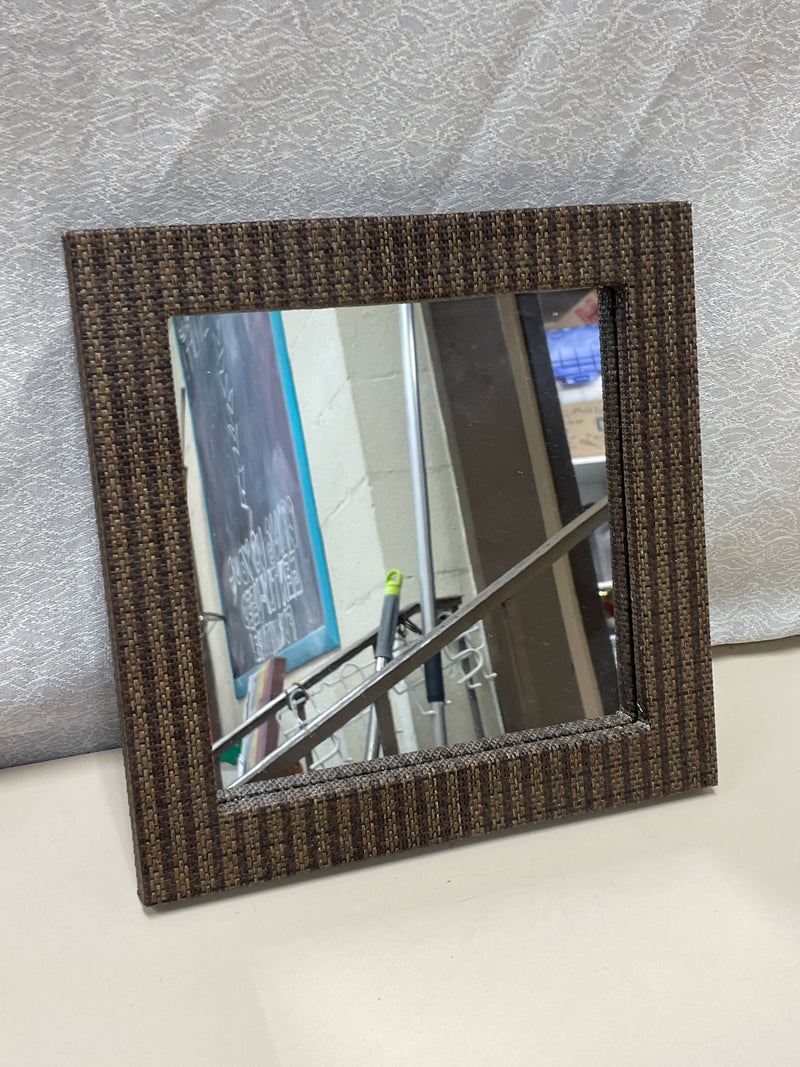 BROWN WEAVE MIRROR HANGING