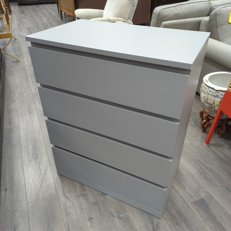 4-DRAWER GRAY DRESSER
