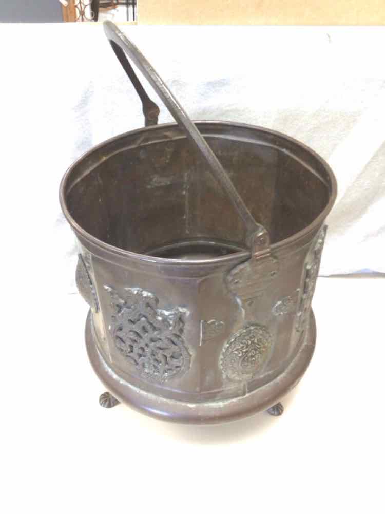 COPPER FOOTED BUCKET W/HANDLE