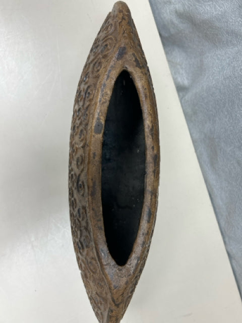 LONG BROWN SWIRL PATTERN VASE