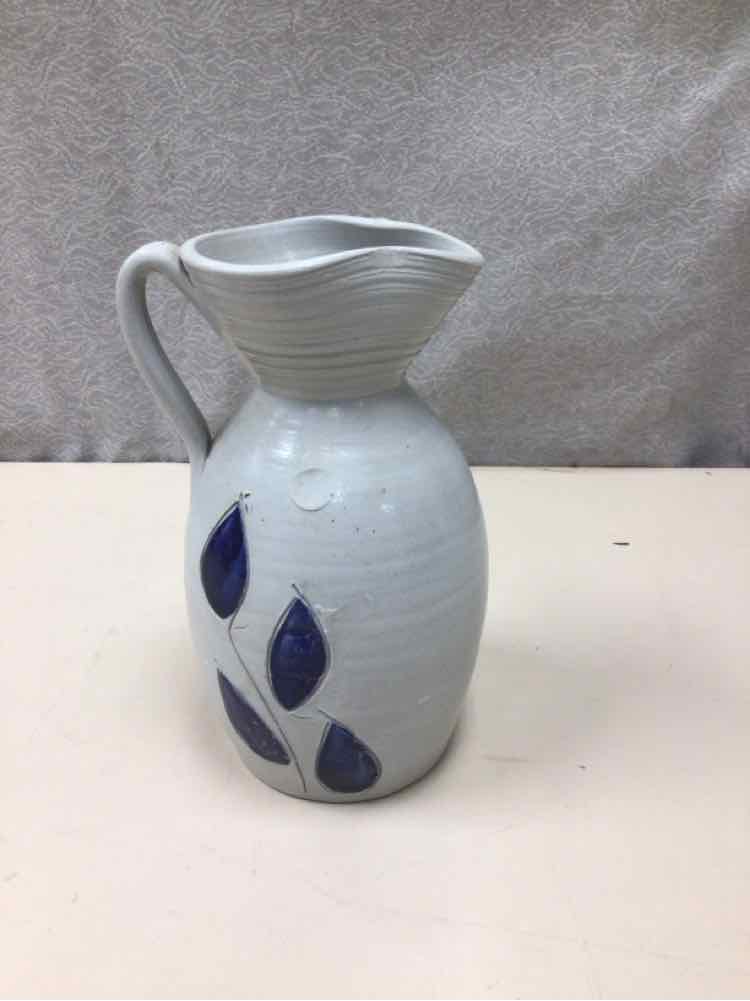 CREAM CERAMIC PITCHER