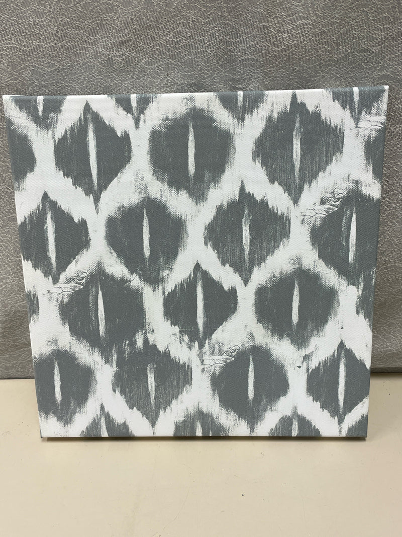 ASSOR BLUE WHITE CANVAS