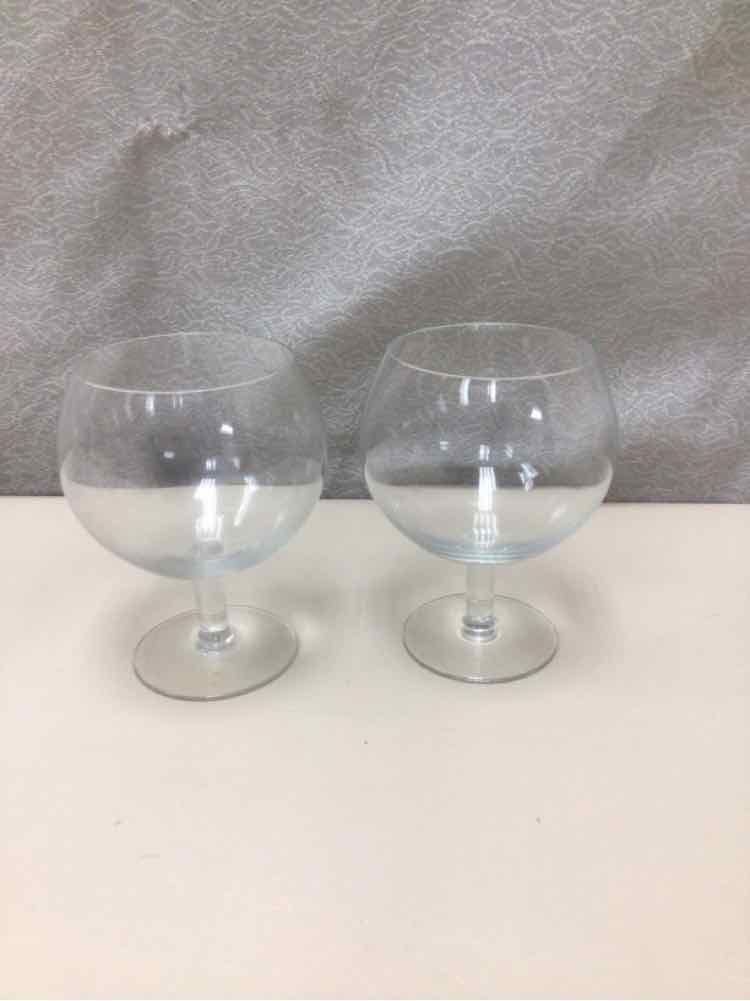 2 CLEAR BRANDY GLASSES