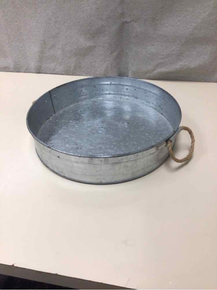 LARGE METAL TRAY W/HANDLES