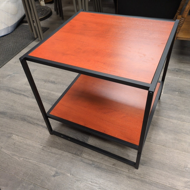 WOOD METAL 2 TIER END TABLE