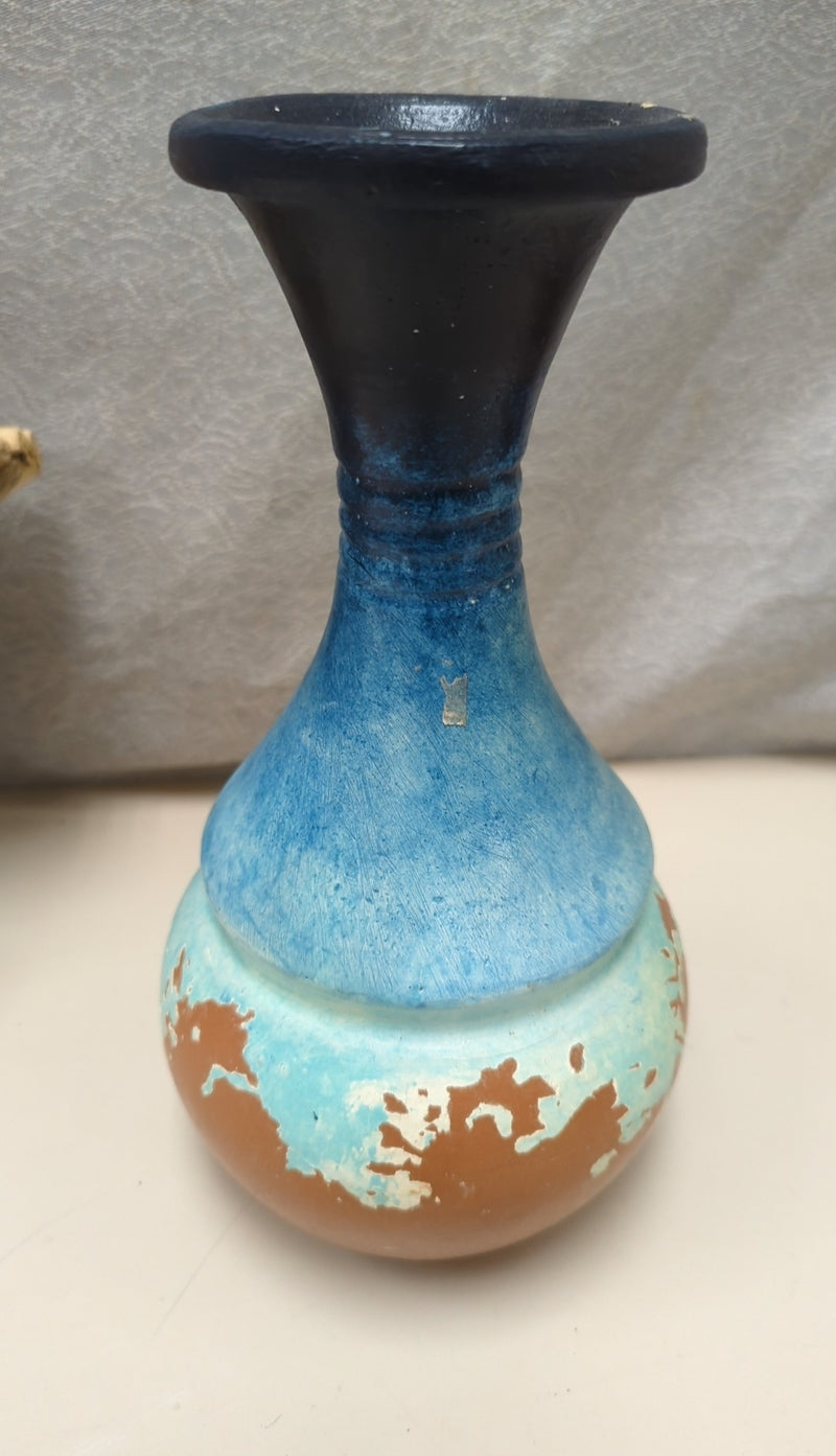 BLUE TERRACOTTA DIST VASE