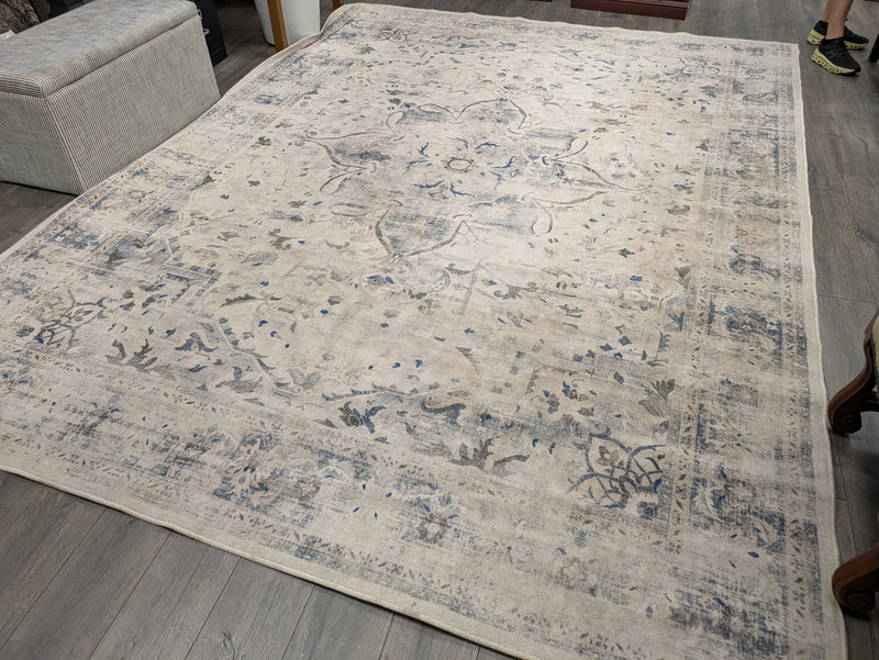 BLUE GREY DIST RUG