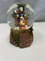 HOLY FAMILY SNOWGLOBE