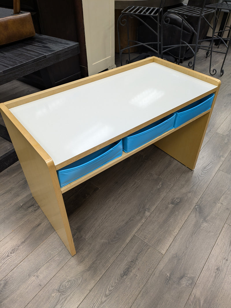 WHITE TOP WOOD DESK W/BINS
