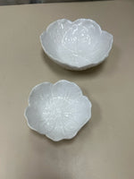 2 WHITE CABBAGE LEAF BOWLS