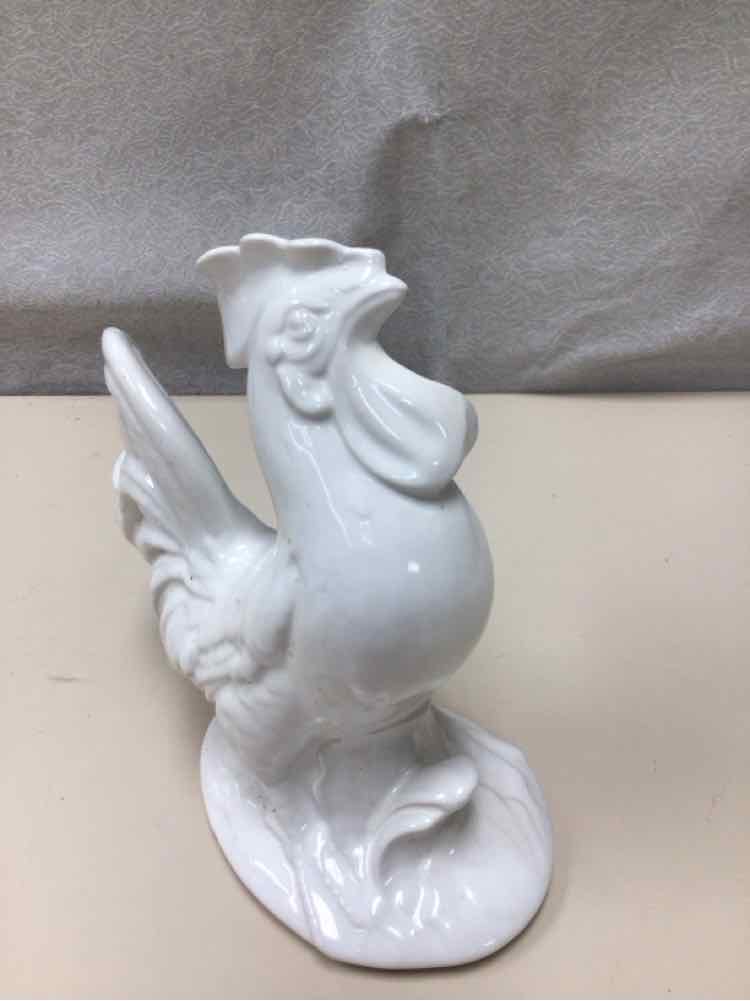 WHITE CERAMIC ROOSTER