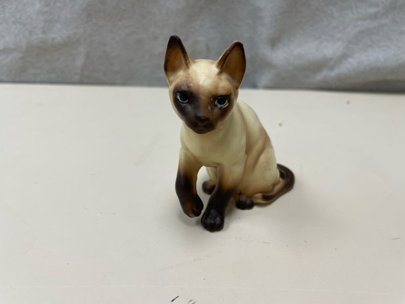 SMALL CERAMIC CAT