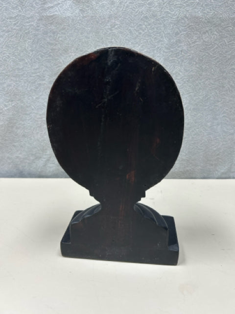 GOLD CIRCLE DESIGN BOOKEND