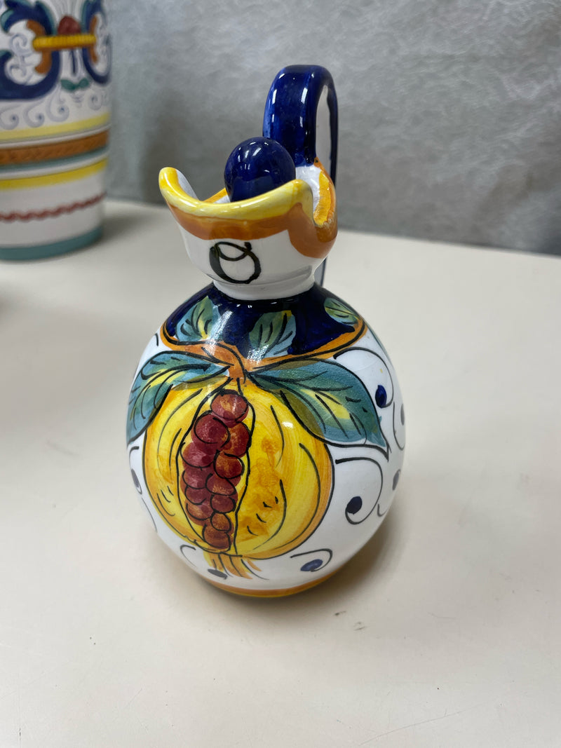 SMALL CERAMIC PITCHER W/LID