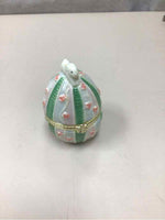 GREEN/WHITE TRINKET BOX W/BUNNY