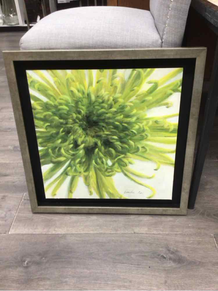 CONTEMPORARY CHRYSANTHEMUM ARTWORK