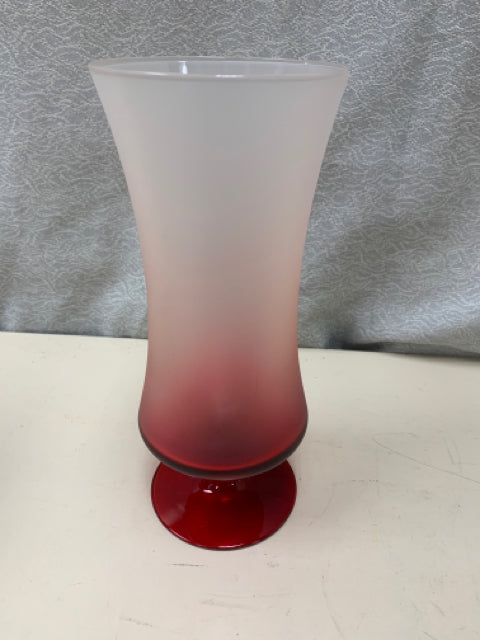 RED TWO TONE GLASS FOOTED VASE